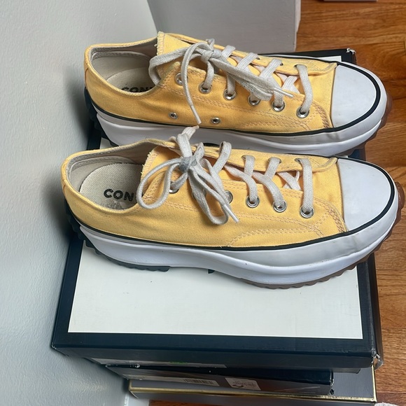 Converse!!! - Picture 4 of 4